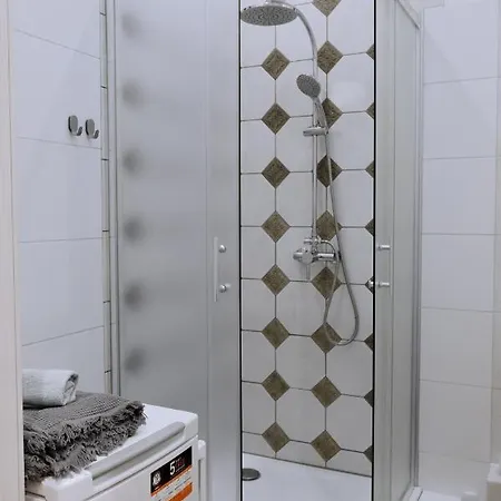 Apartment & Central, Specious, Superior Apartment, Brand New *