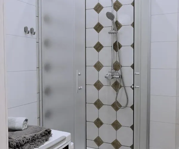 Apartment & Central, Specious, Superior Apartment, Brand New *