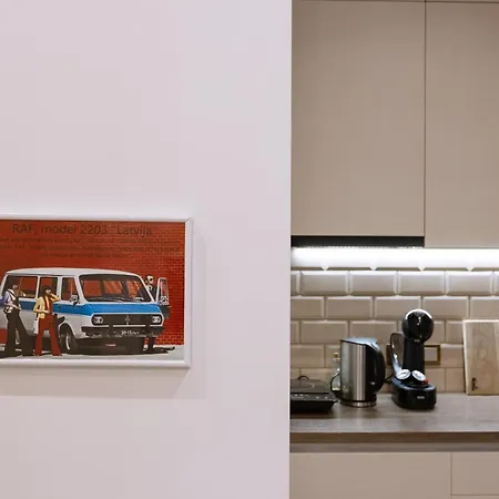 & Central, Specious, Superior Apartment, Brand New Appartamento