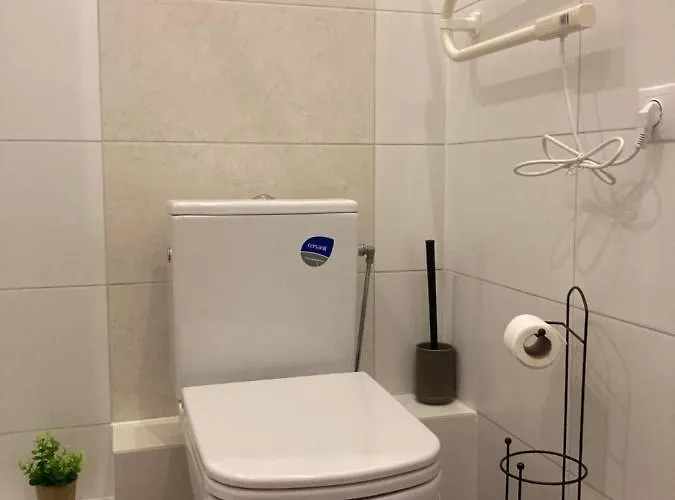 & Central, Specious, Superior Apartment, Brand New Dzīvoklis